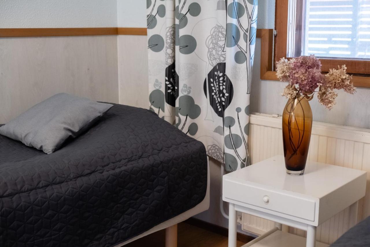 Bed & Breakfast Restaurang Sybarit Houtskar 외부 사진