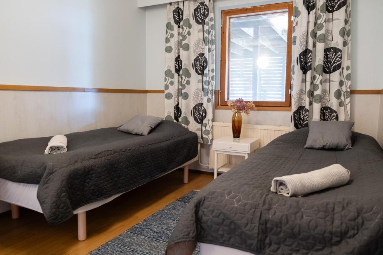 Bed & Breakfast Restaurang Sybarit Houtskar 외부 사진